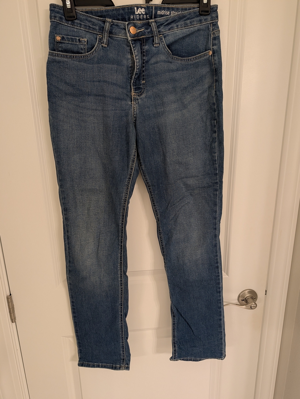 Lee Straight Leg Midrise Jeans in Blue Wash